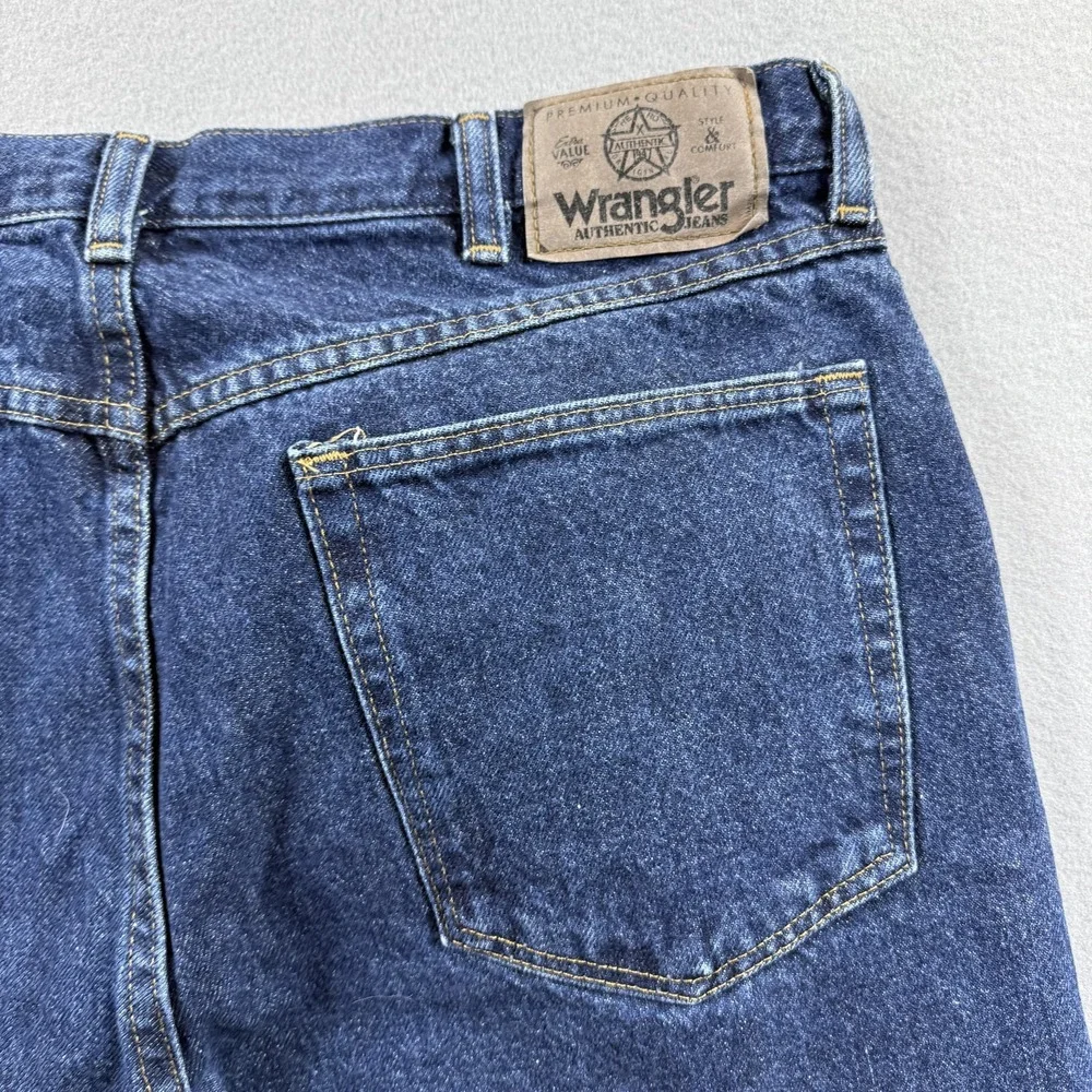 Wrangler Jeans Mens‎ 36x30 Blue Medium Wash Regular Straight Leg Denim Casual
